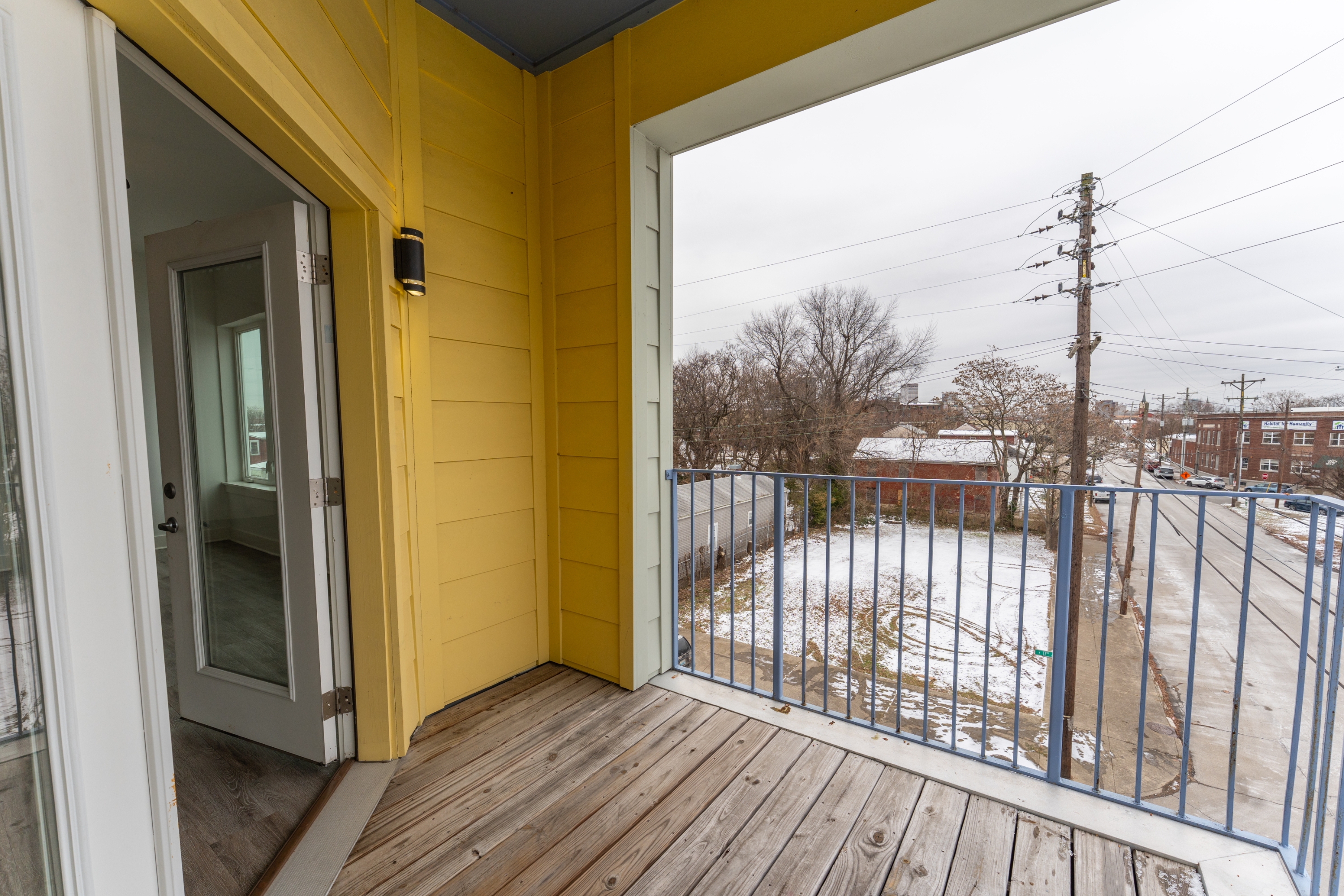 500 North 17th Street - 305